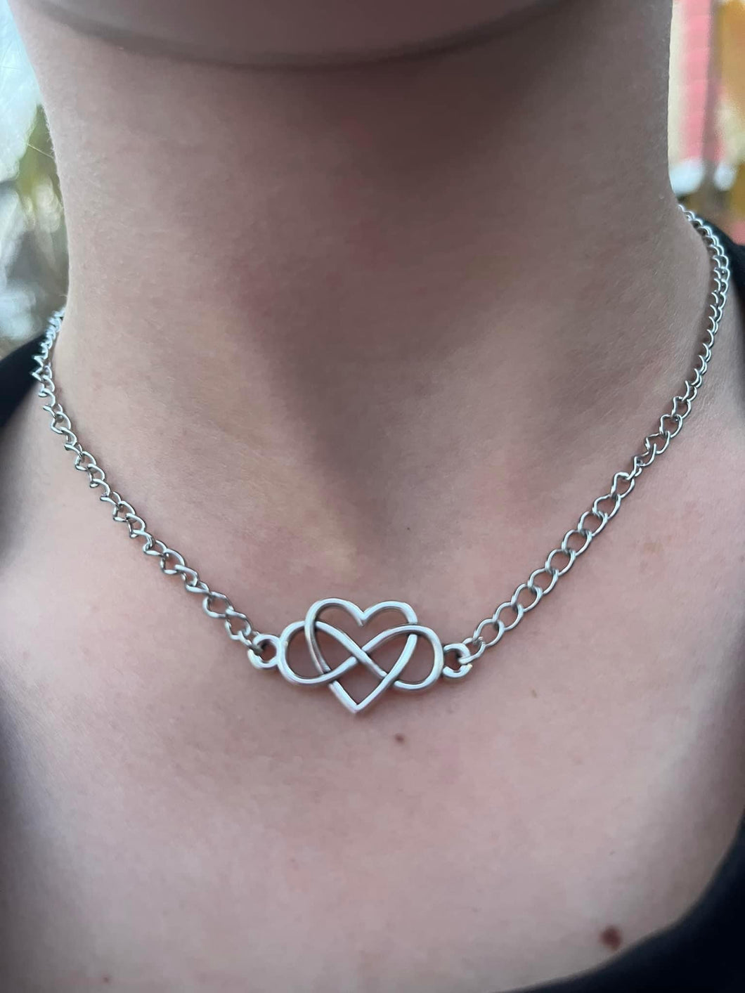 MTO Infinity Heart Chain Necklace